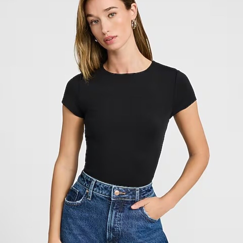 Express | Body Contour Bodysuit in Black